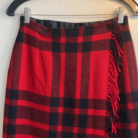 Eddie Bauer red wool plaid skirt - Picture 2 of 5